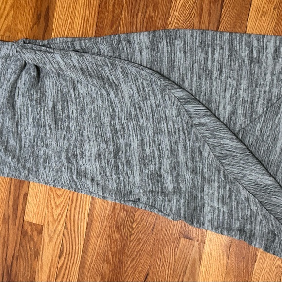 Francesca's Collections Gray Dress - Picture 3 of 3